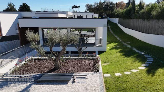 Villa in Corroios, Setubal, Portugal 1 - 14699197