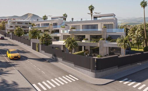 Apartment in Buenas Noches, Estepona, Spain 1