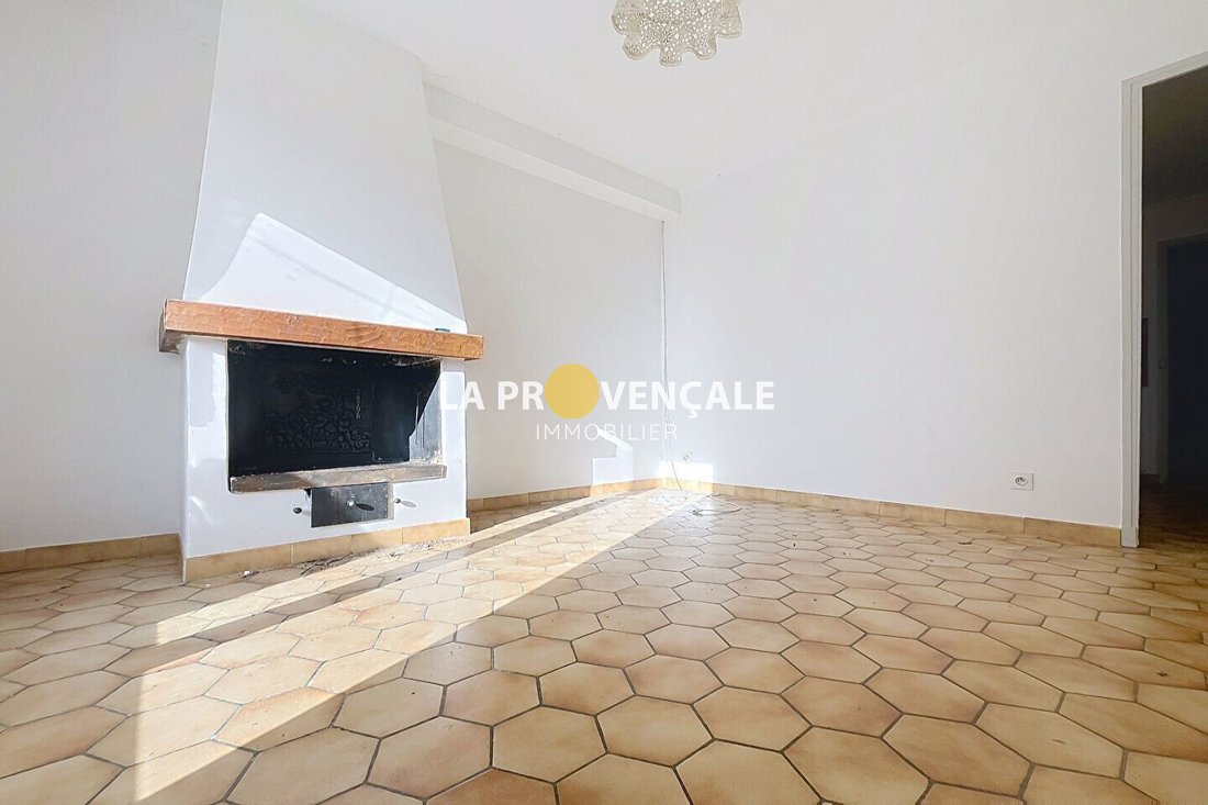 Villa in Vieille Ville-Cativel, Gardanne, France 4 - 17082588