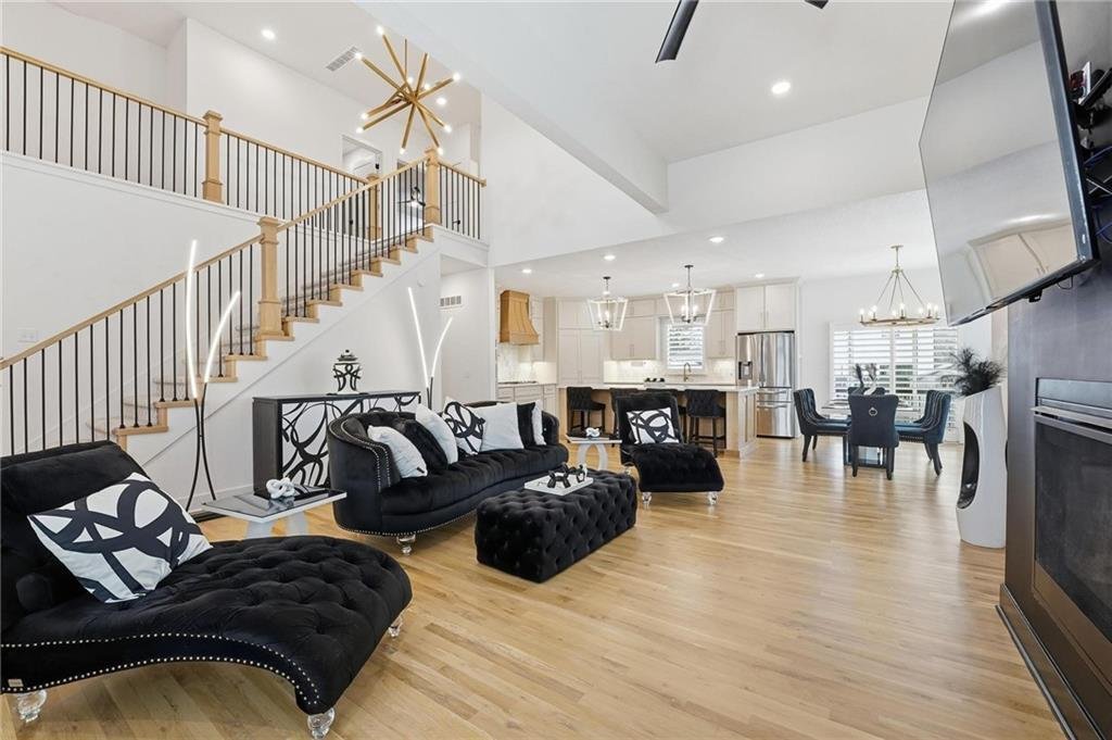House in Parkville, Missouri, United States 2 - 17075837