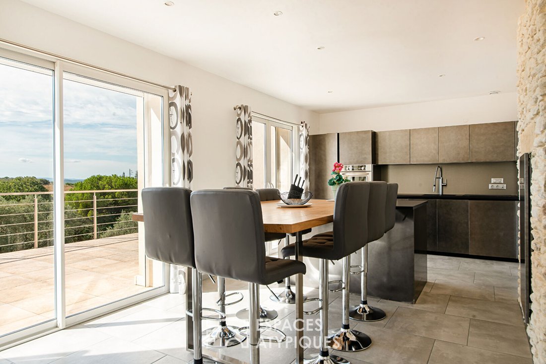 Villa in Manosque, Provence-Alpes-Côte d'Azur, France 2 - 17075280