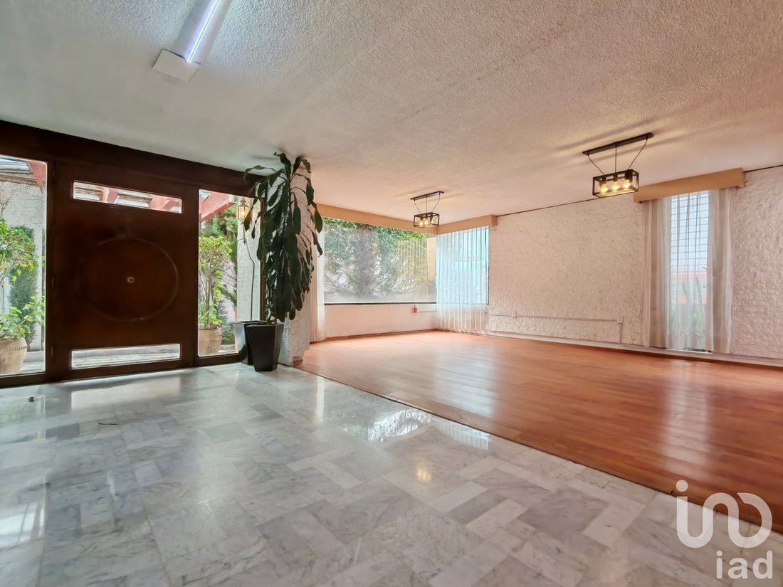 House in Mexico City, Mexico 3 - 17075560