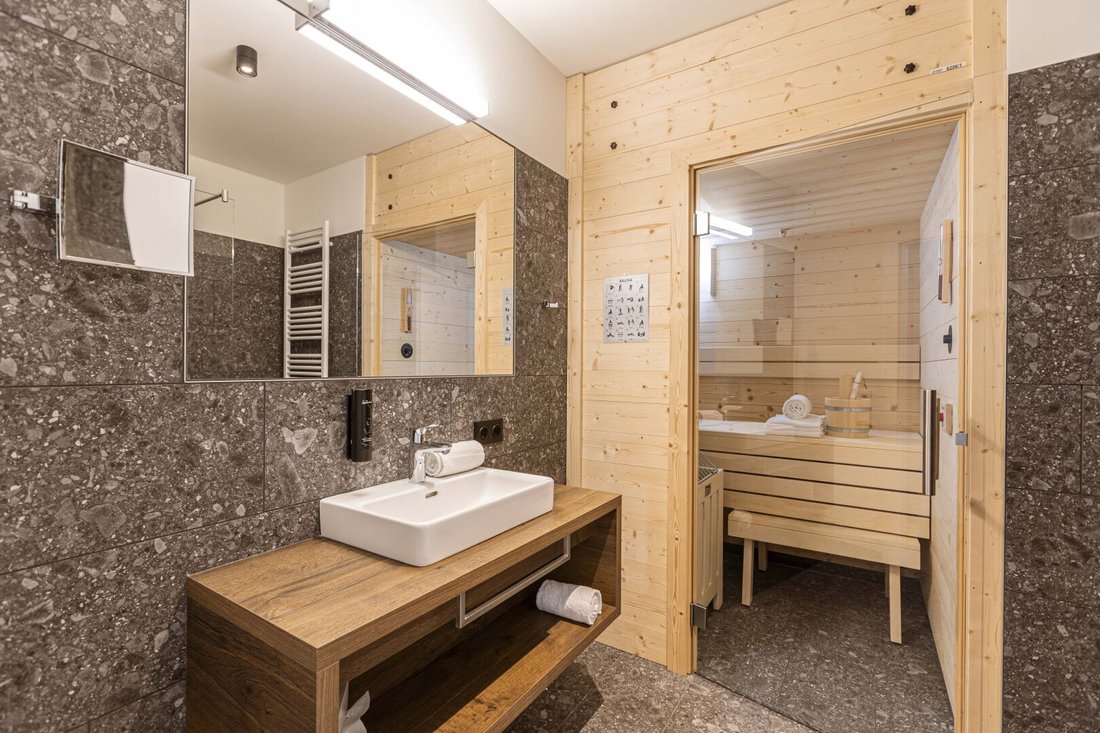 Apartment in Hermagor-Pressegger See, Carinthia, Austria 2 - 17083246