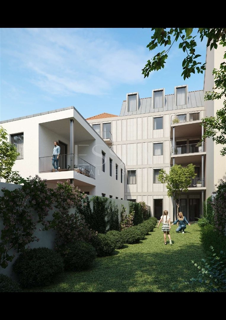 Apartment in Cedofeita, Santo Ildefonso, Se, Miragaia, Sao Nicolau e Vitoria, Porto District, Portugal 5 - 15322296