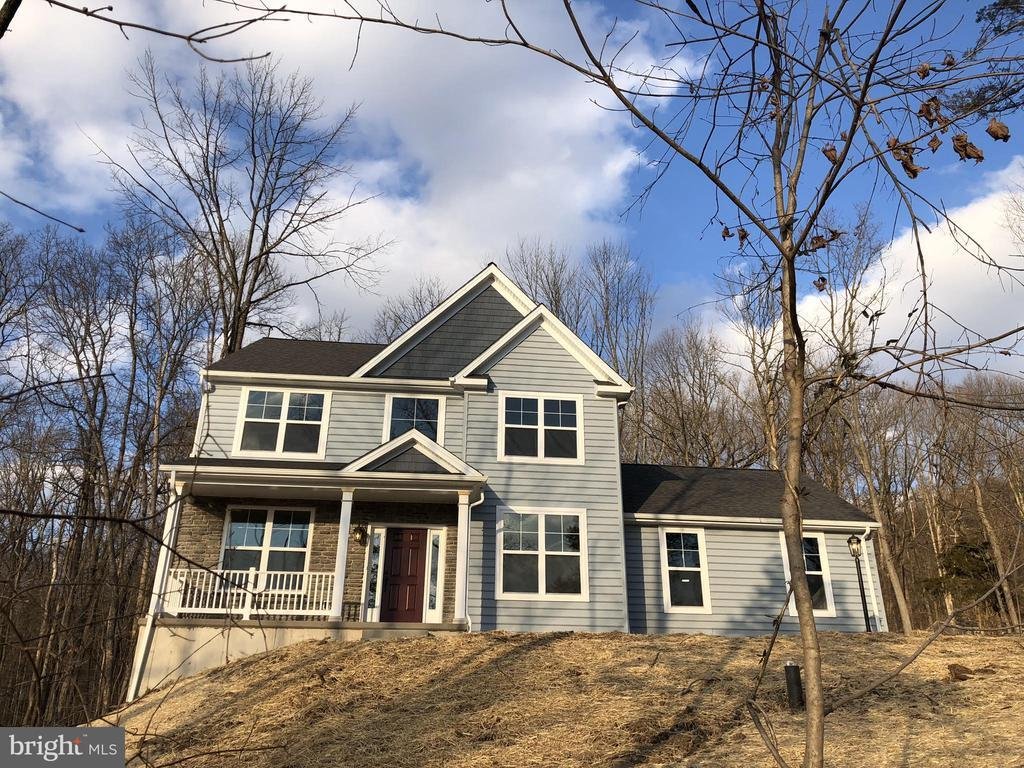House in Pottstown, Pennsylvania, United States 1 - 17080005