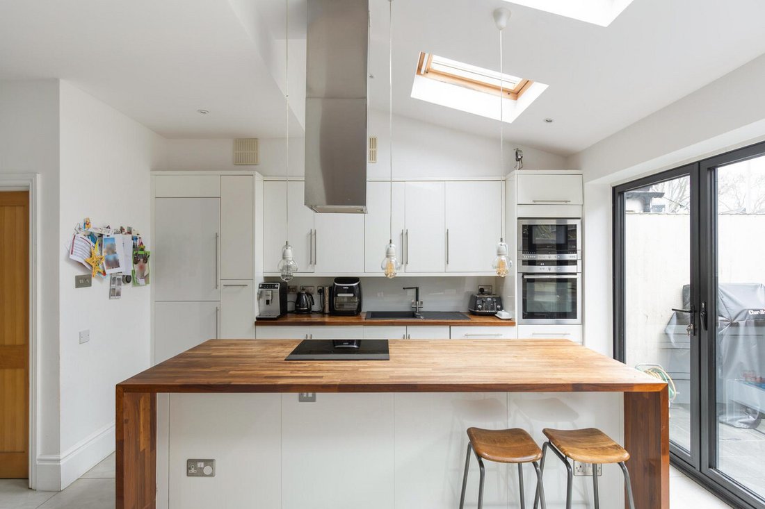 House in West Ealing, Ealing, England 3 - 17079246
