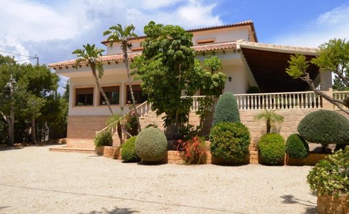 Chalet in Crevillent, Valencian Community, Spain 1