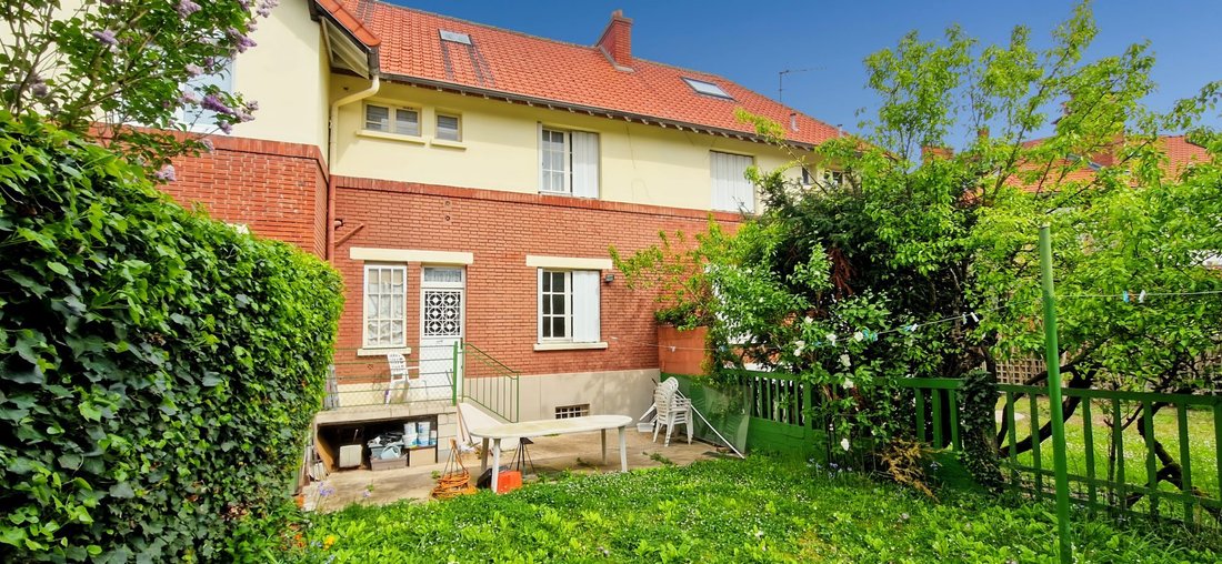 House in Plateau Nord, Suresnes, France 2 - 17082598