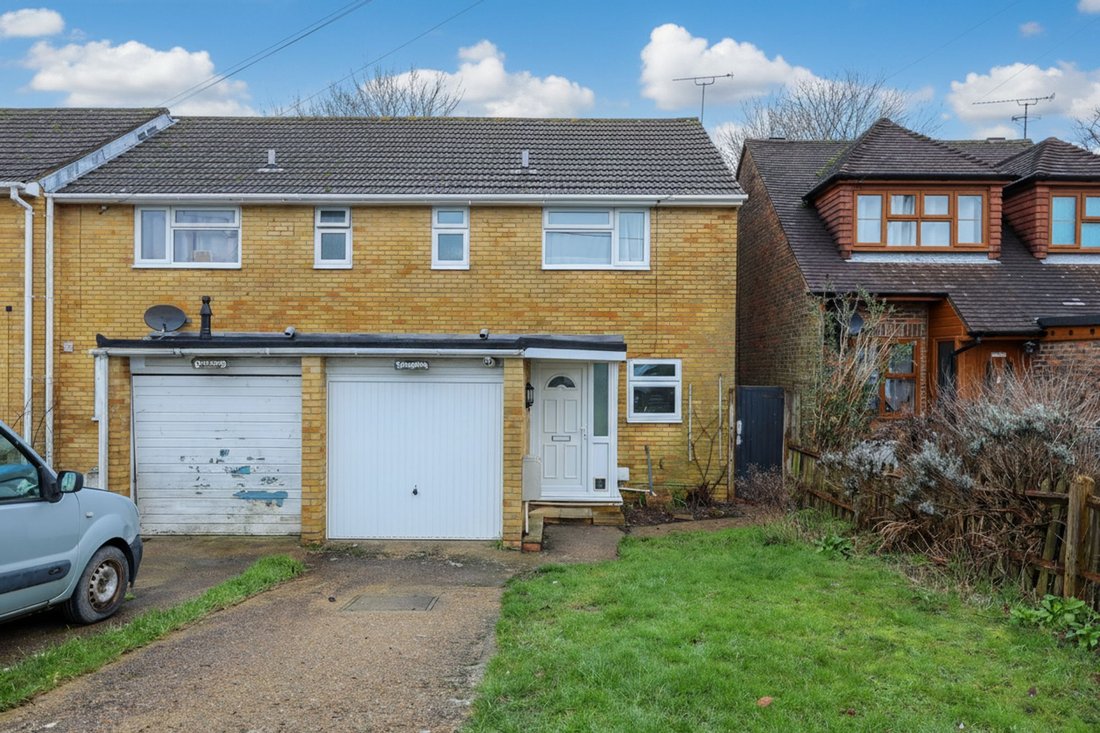 House in Burgess Hill, England 1 - 17075605