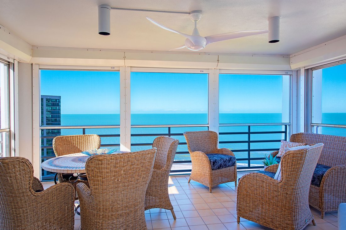 Condo in Naples, Florida, United States 3 - 17083063