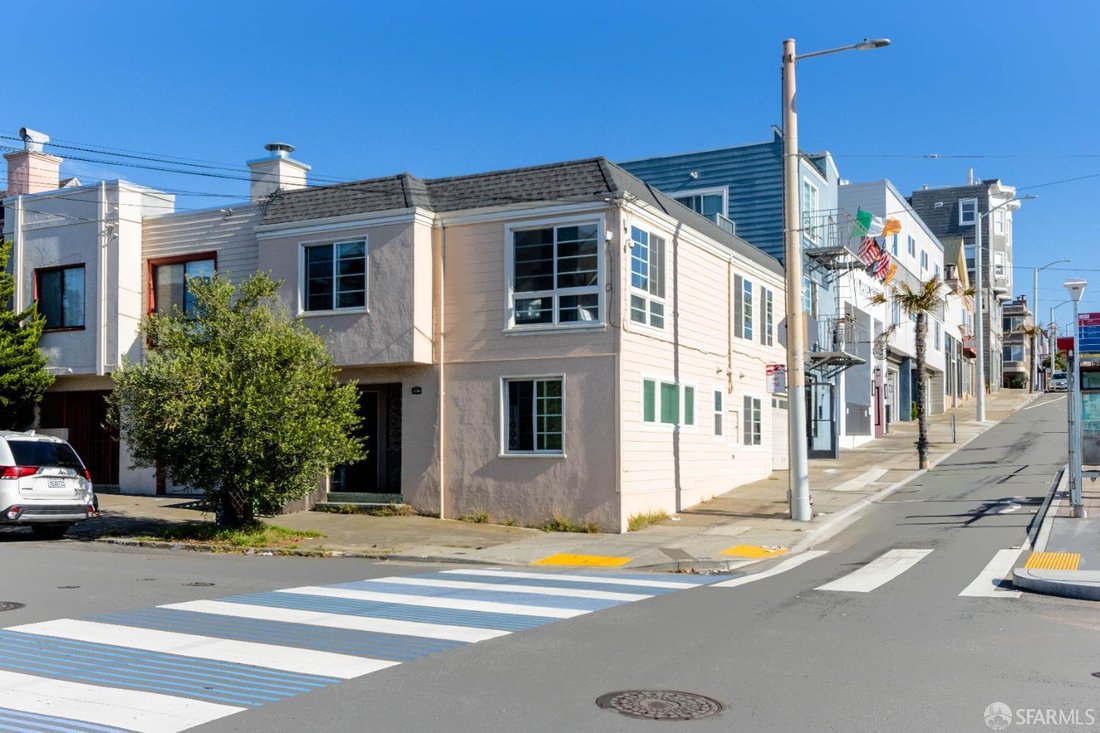 San Francisco, California, United States 4 - 17074813