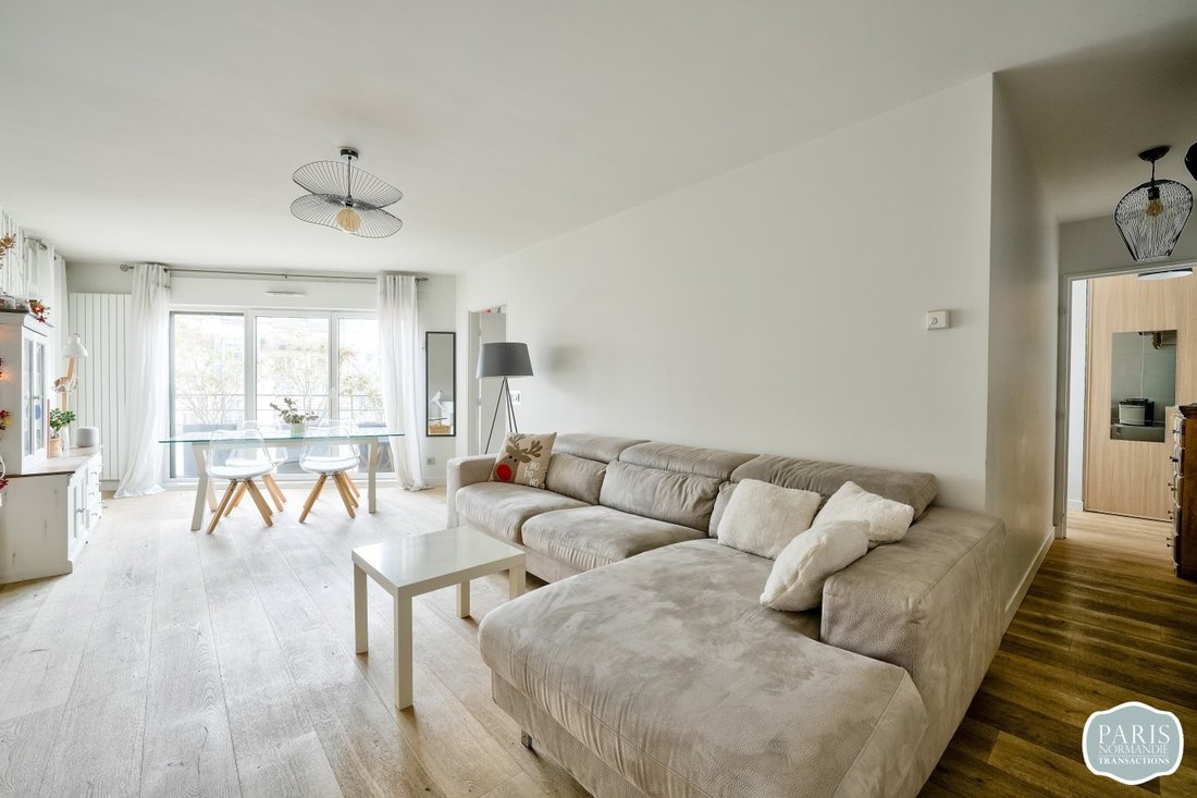 Appartamento a Bassin de la Villette, Paris 19e Arrondissement, Parigi 1 - 17075052