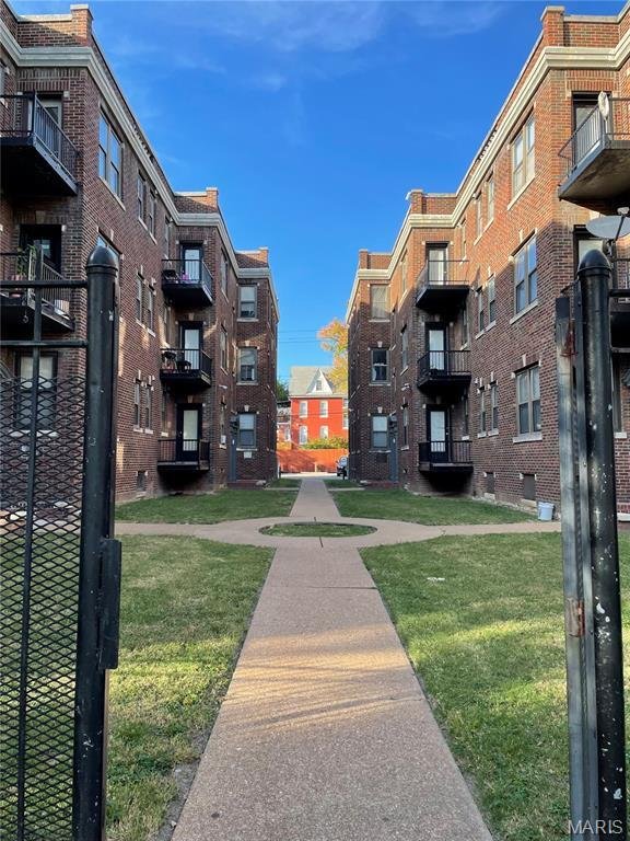 St. Louis, Missouri, United States 1 - 17082101