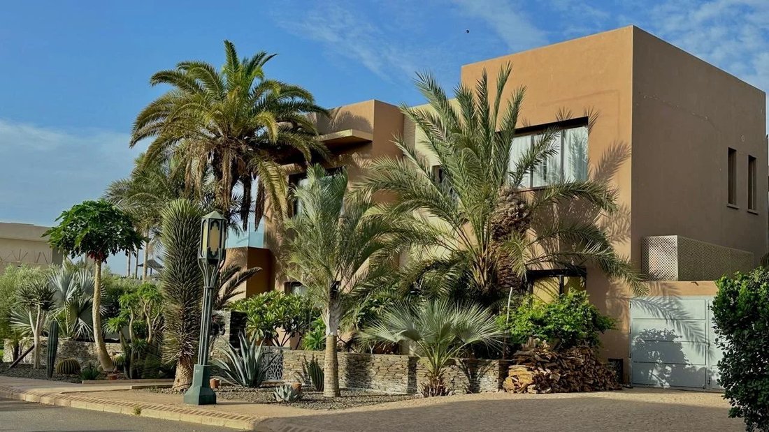 Villa in Annakhil, Marrakesh-Safi, Morocco 2 - 17075643