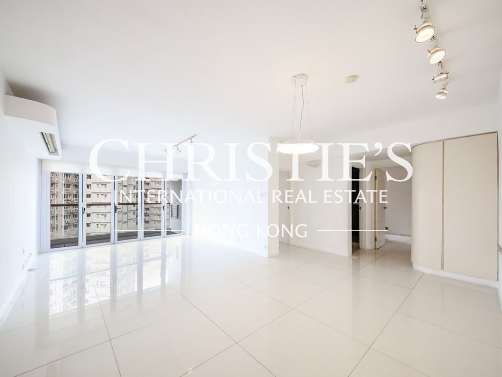 Apartment in Hong Kong, Hong Kong 3 - 17083815