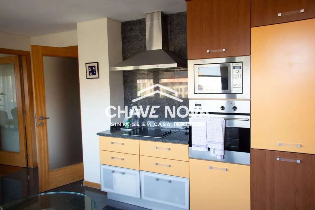 Apartment in Paranhos, Porto District, Portugal 4 - 17081262
