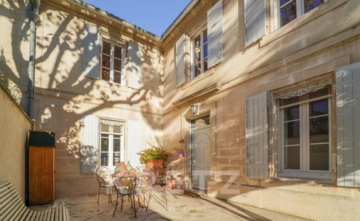 Haus in Eyragues, Provence-Alpes-Côte d'Azur, Frankreich 1
