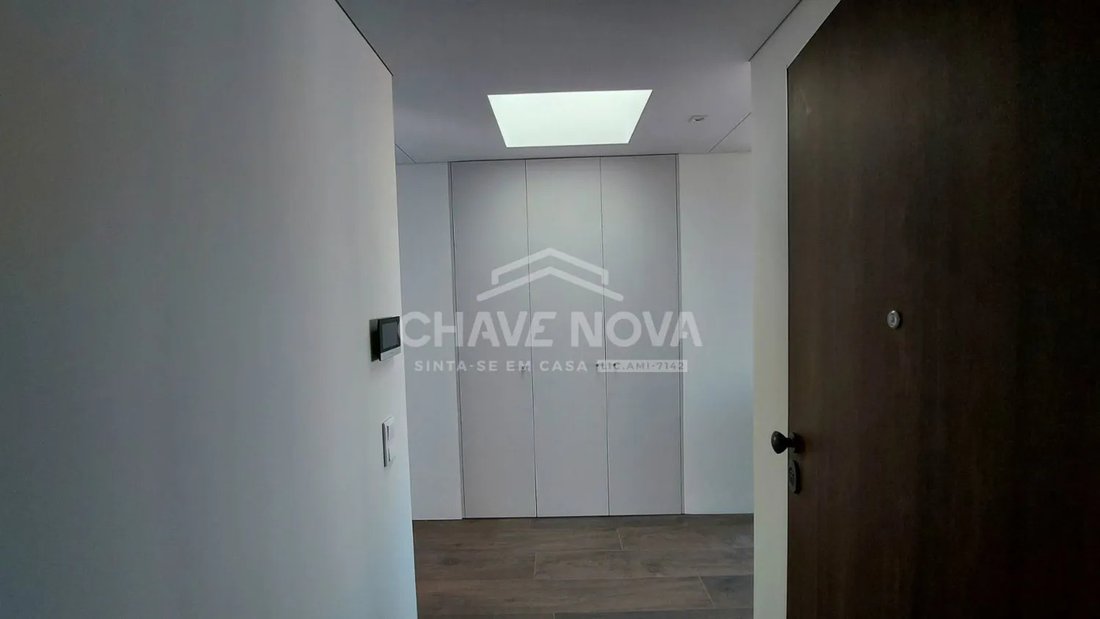 Apartment in Matosinhos e Leca da Palmeira, Porto District, Portugal 5 - 17079606