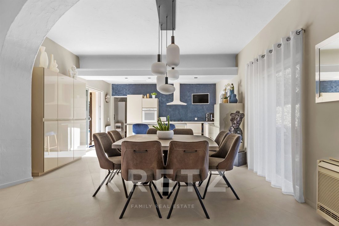 House in Ville-Les Saquedes-Le Bouillonnet, Sainte-Maxime, France 3 - 16969073