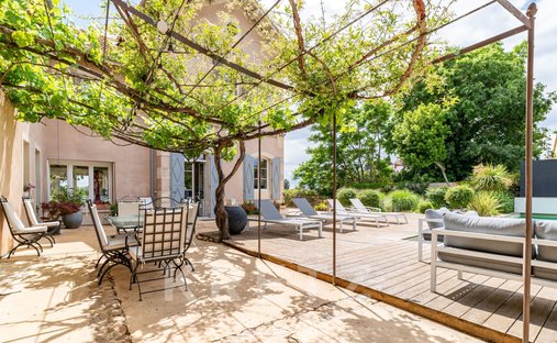 House in Montagne des Chèvres, Villeneuve-lès-Avignon, France 1