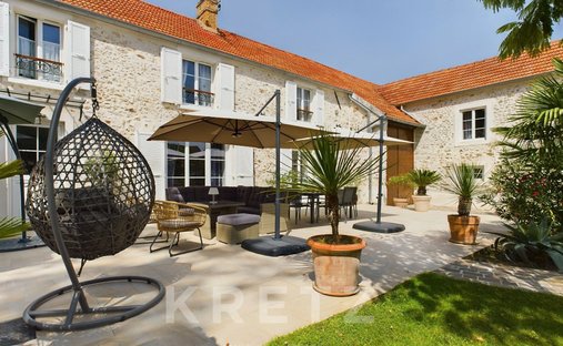 Country House in Bruyeres-le-Chatel, Ile-de-France, France 1
