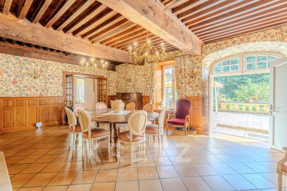 Estate in Champfleuri, Bourgoin-Jallieu, France 4 - 16147793