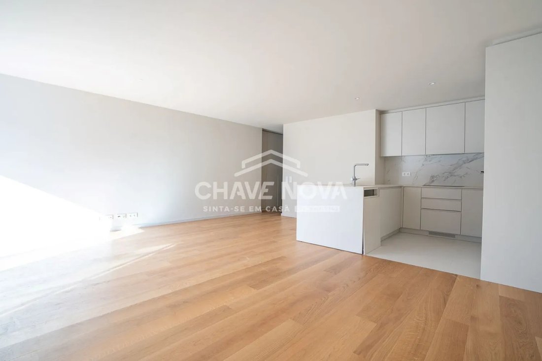 Apartment in Santa Marinha e Sao Pedro da Afurada, Porto District, Portugal 4 - 17080561