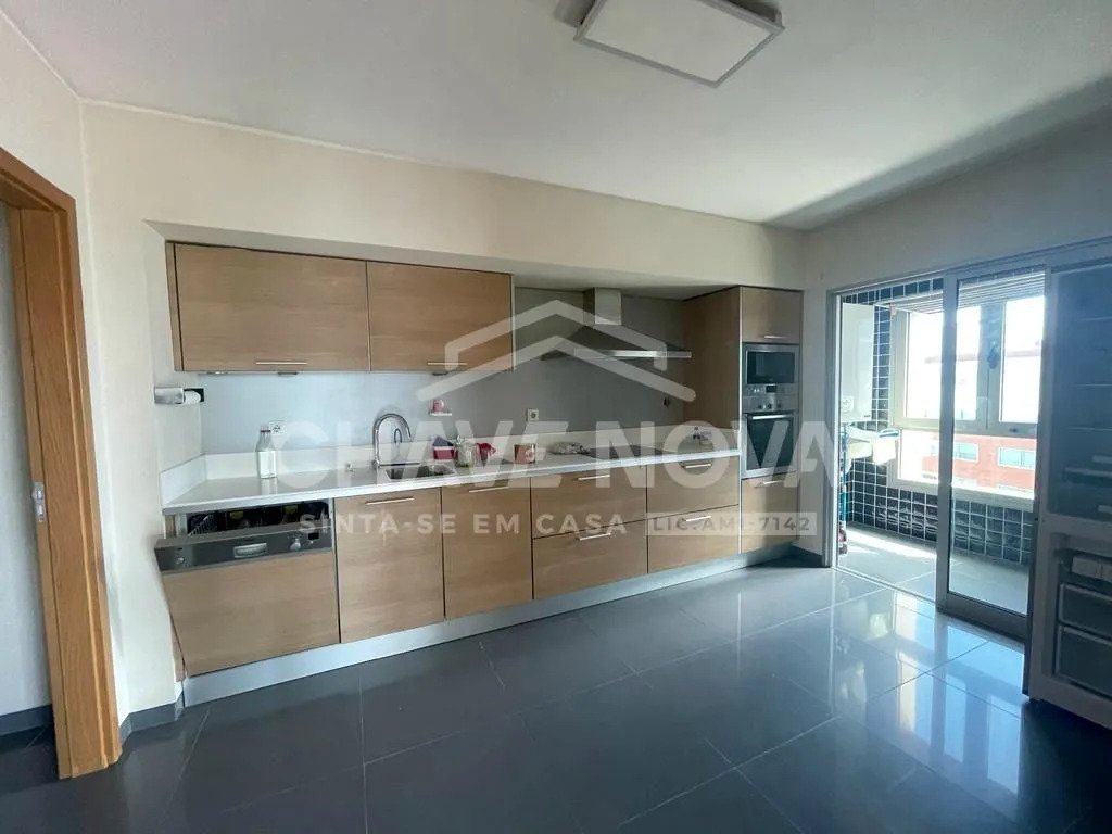 Apartment in Ramalde, Porto District, Portugal 5 - 17080663