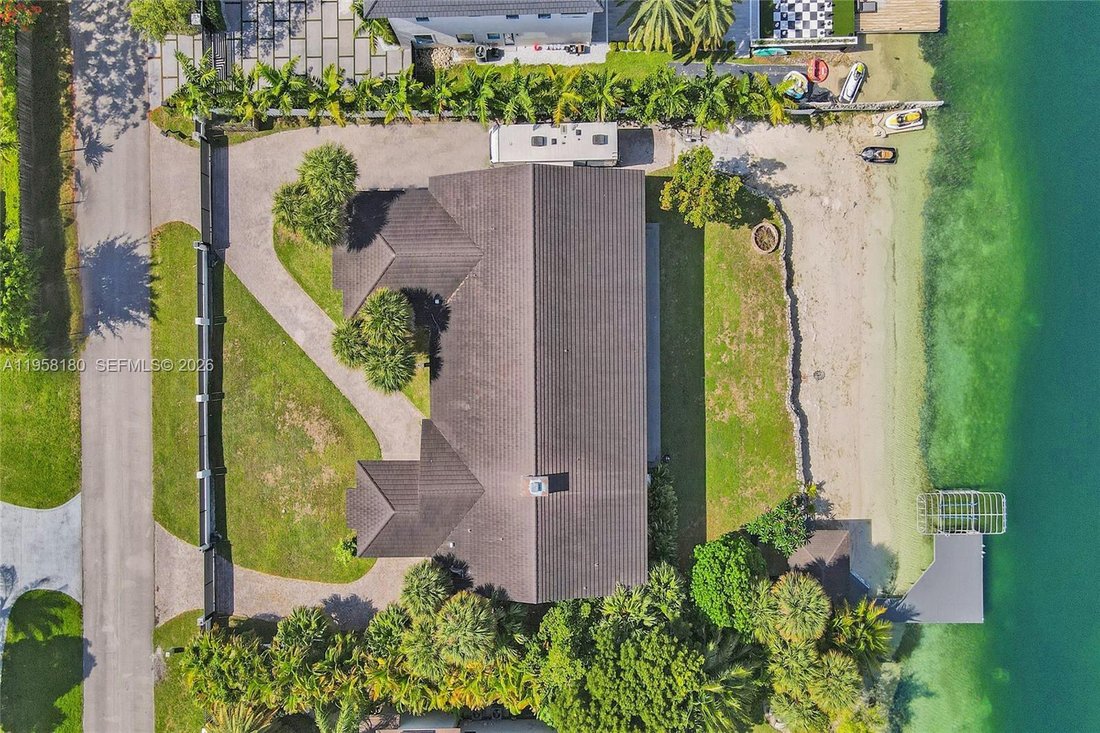 House in Miami, Florida, United States 5 - 17074775