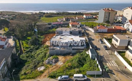 House in Sao Felix da Marinha, Porto District, Portugal 1