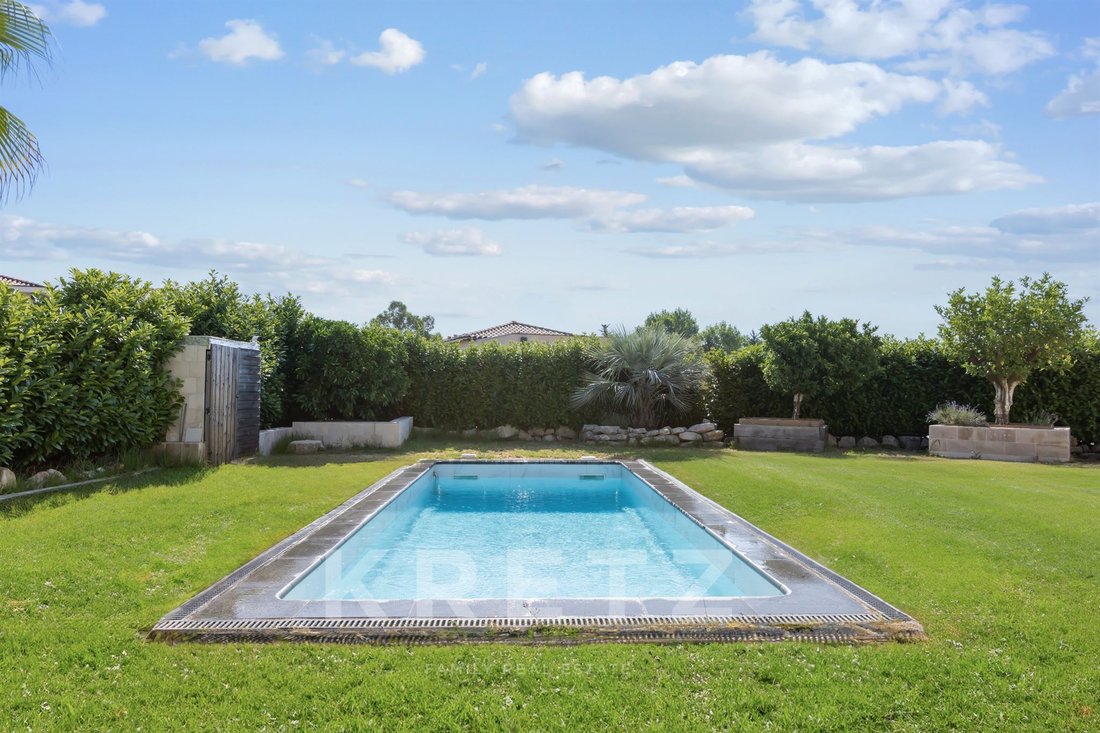 House in Grimaud, Provence-Alpes-Côte d'Azur, France 4 - 15839286