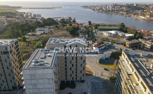 Apartment in Santa Marinha e Sao Pedro da Afurada, Porto District, Portugal 1