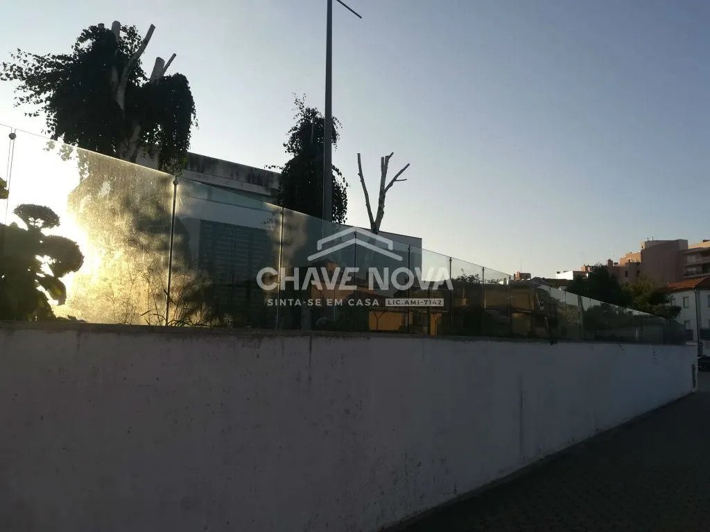 Townhouse in Santa Marinha e Sao Pedro da Afurada, Porto District, Portugal 1 - 17081164