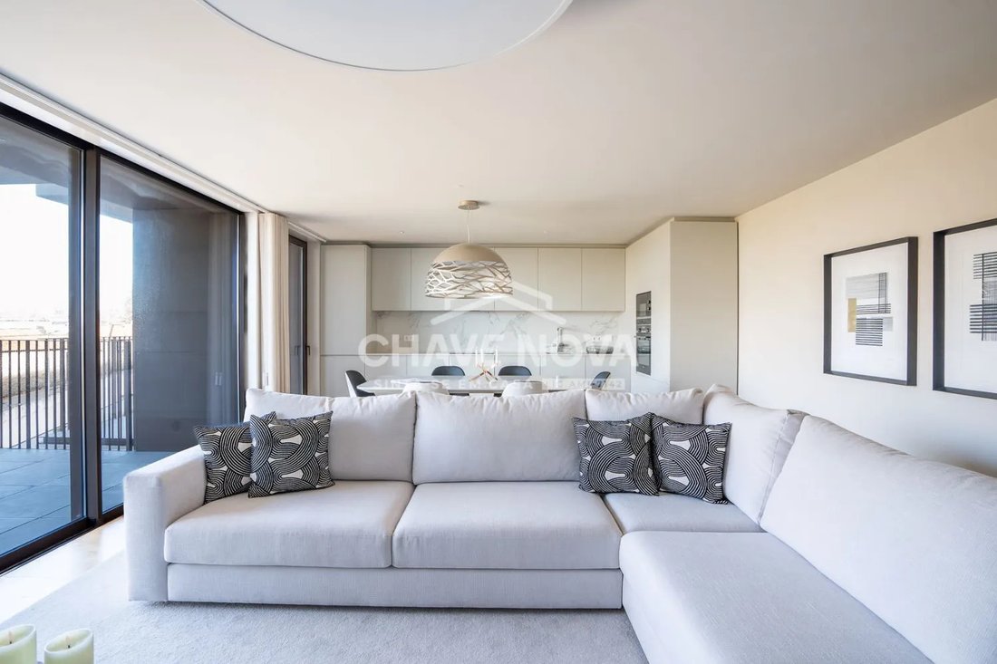 Apartment in Santa Marinha e Sao Pedro da Afurada, Porto District, Portugal 2 - 17080875
