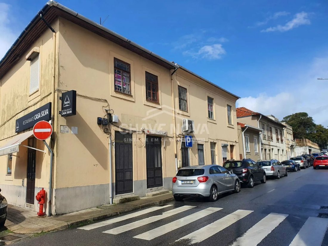 House in Matosinhos e Leca da Palmeira, Porto District, Portugal 1 - 17080161
