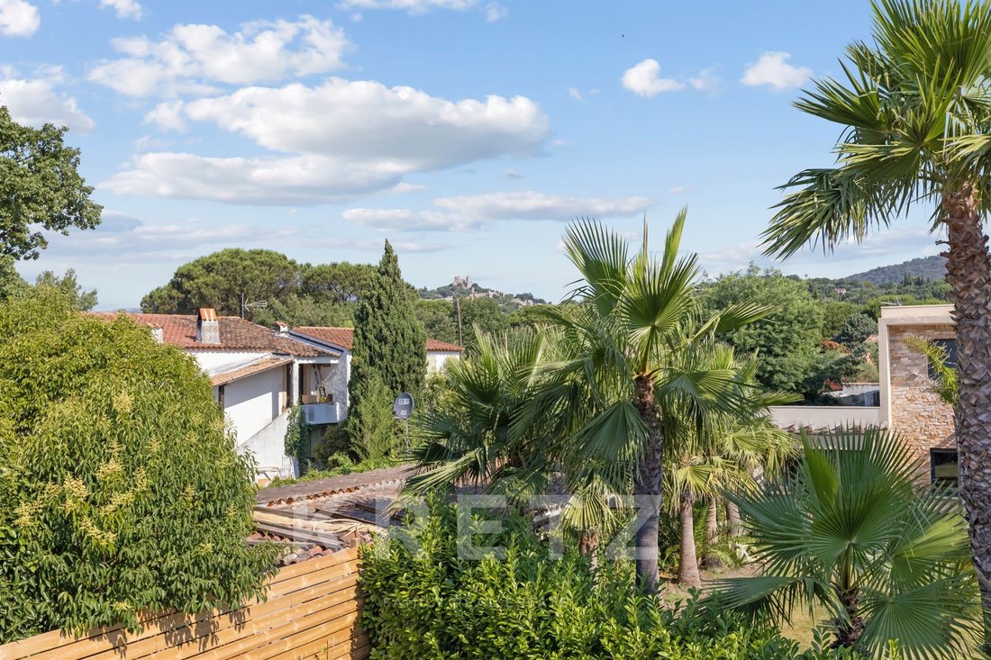 House in Grimaud, Provence-Alpes-Côte d'Azur, France 5 - 15839286