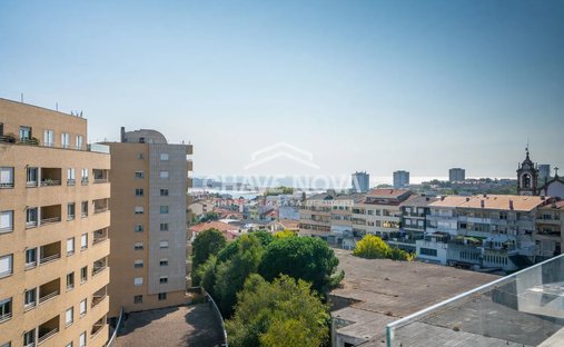 Apartment in Lordelo do Ouro e Massarelos, Porto District, Portugal 1