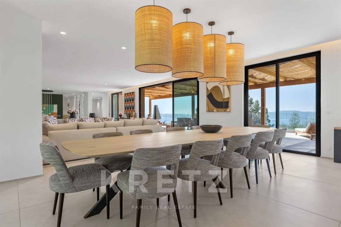 Villa in Grimaud, Provence-Alpes-Côte d'Azur, Frankreich 4 - 16969026