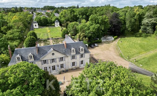 Schloss in Tours, Centre, Frankreich 1