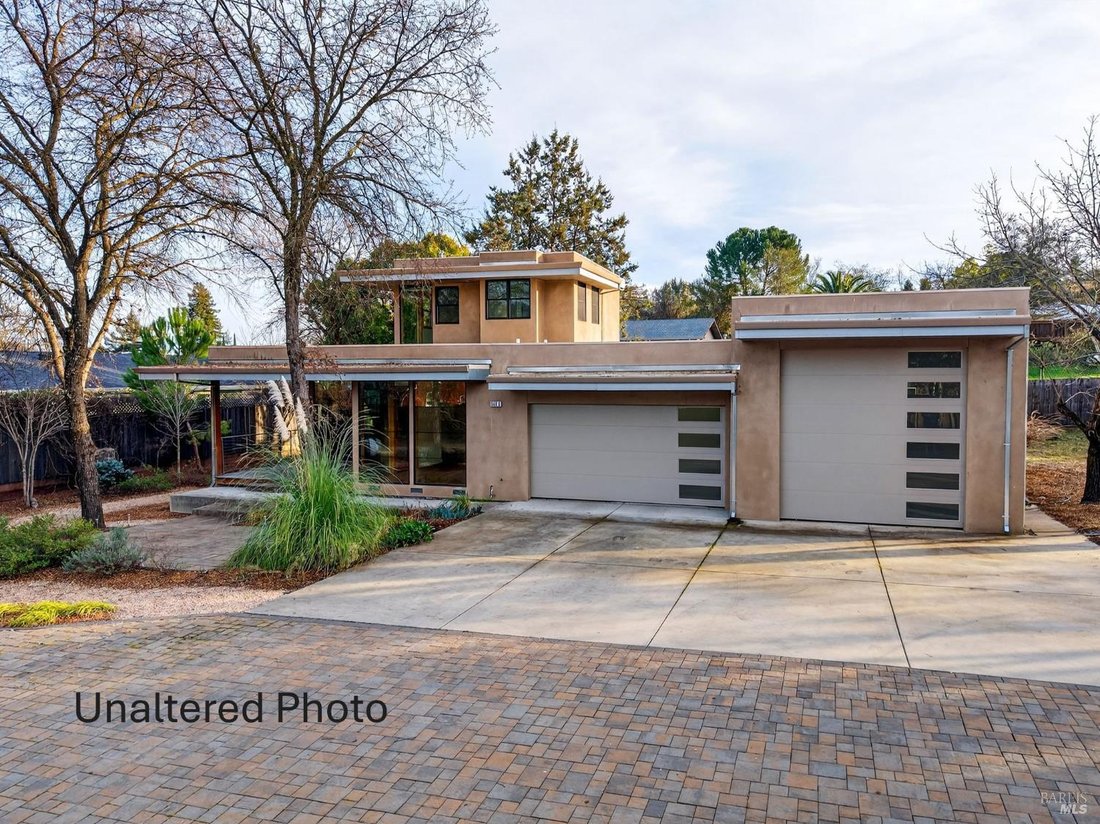 House in Cloverdale, California, United States 2 - 16417794