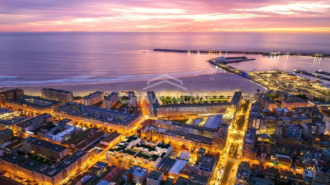 Apartment in Matosinhos e Leca da Palmeira, Porto District, Portugal 3 - 17079512