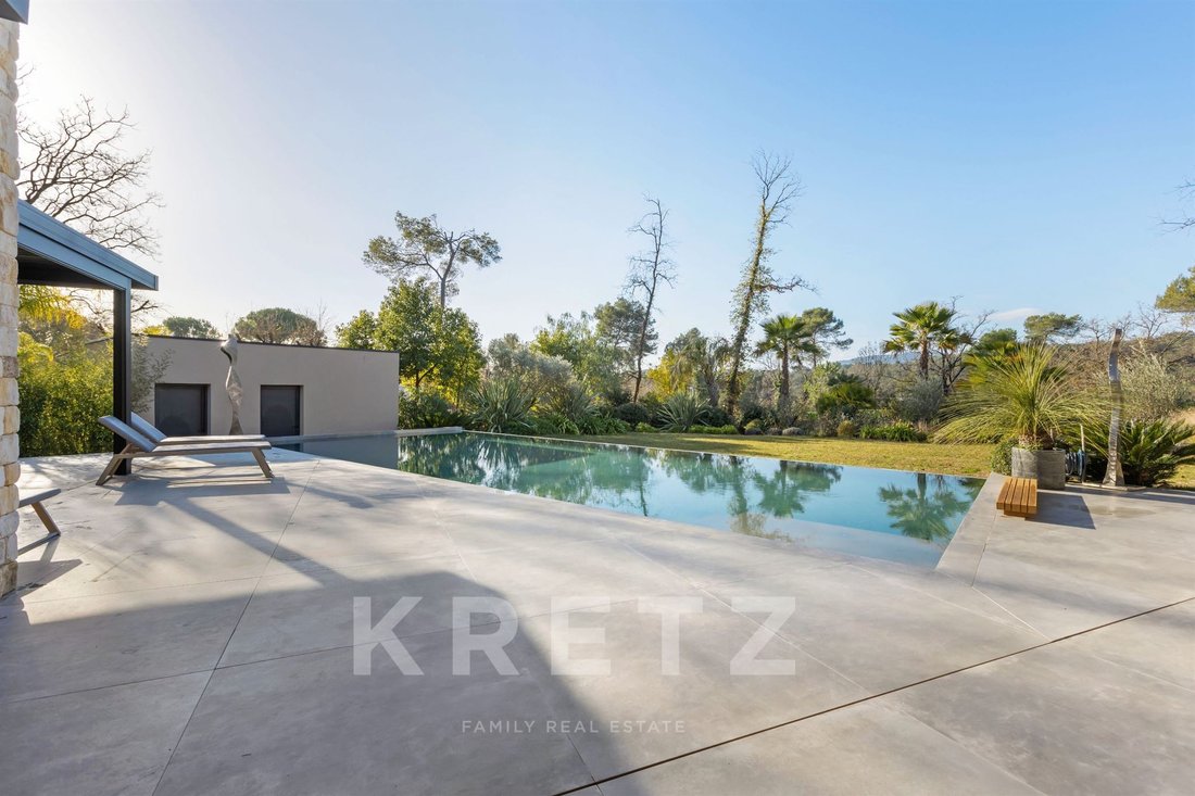 House in Mougins, Provence-Alpes-Côte d'Azur, France 4 - 16914971