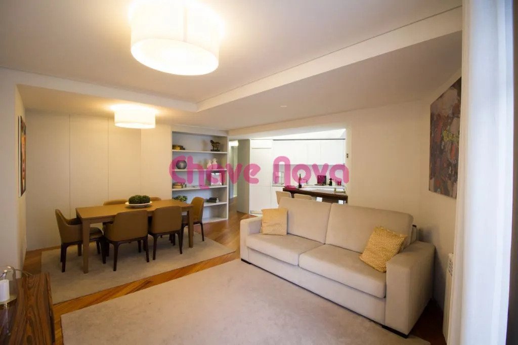 Apartment in Cedofeita, Santo Ildefonso, Se, Miragaia, Sao Nicolau e Vitoria, Porto District, Portugal 2 - 17079459