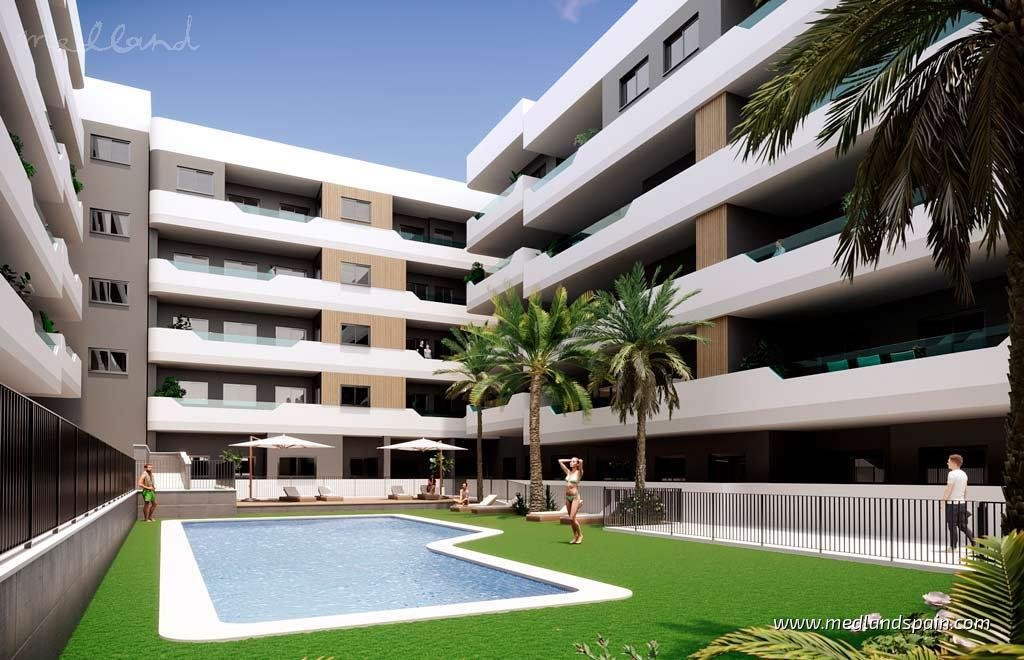Apartment in Santa Pola, Valencian Community, Spain 2 - 17082650