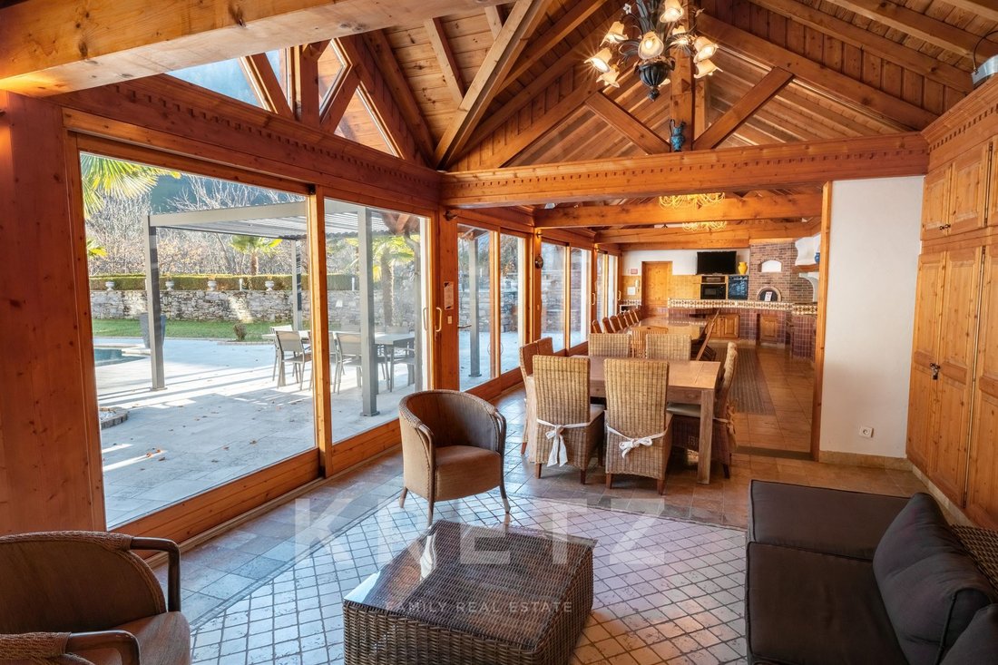 Maison à Moûtiers, Auvergne-Rhône-Alpes, France 3 - 16693221
