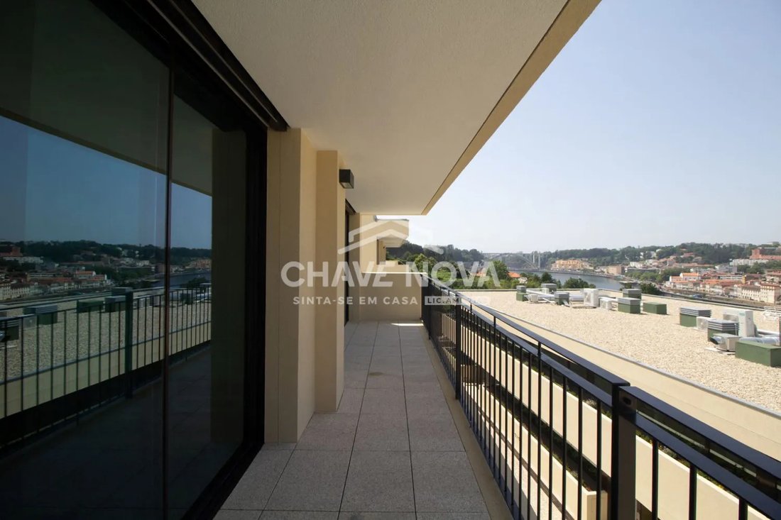 Apartment in Santa Marinha e Sao Pedro da Afurada, Porto District, Portugal 5 - 17080691