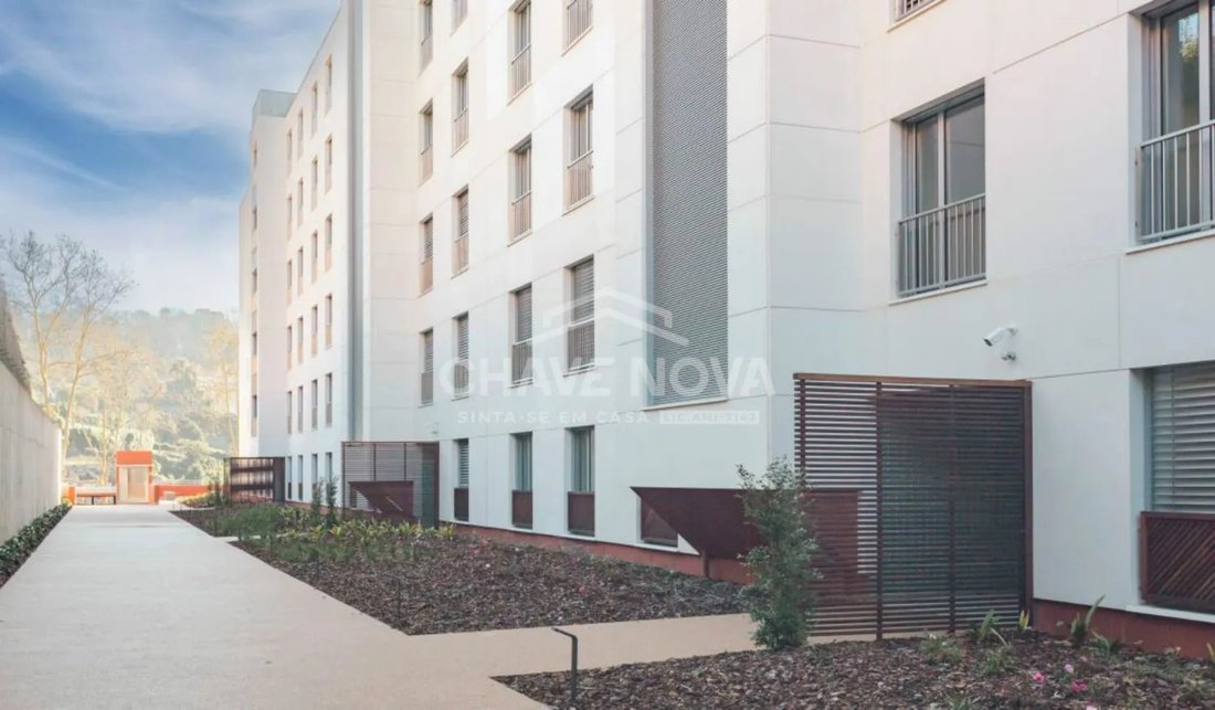Apartment in Lordelo do Ouro e Massarelos, Porto District, Portugal 4 - 17079542