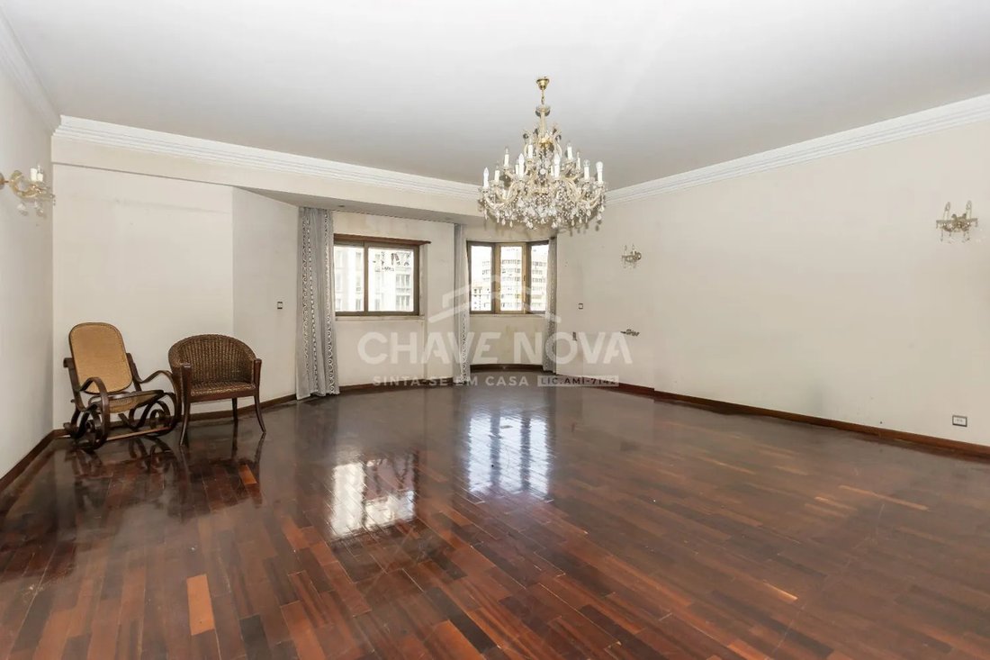 Apartment in Alvalade, Lisbon, Portugal 1 - 17080903