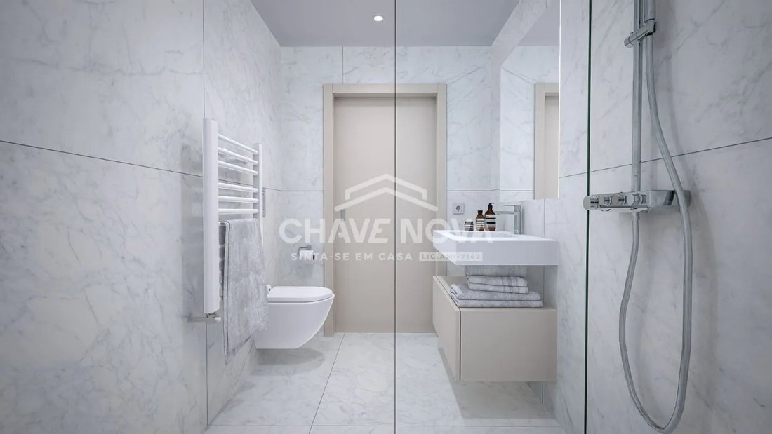 Apartment in Santa Marinha e Sao Pedro da Afurada, Porto District, Portugal 3 - 17080978