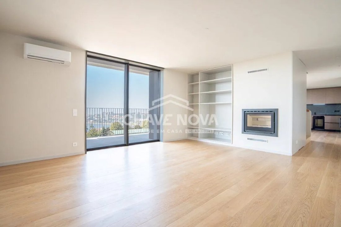 Apartment in Santa Marinha e Sao Pedro da Afurada, Porto District, Portugal 4 - 17080334